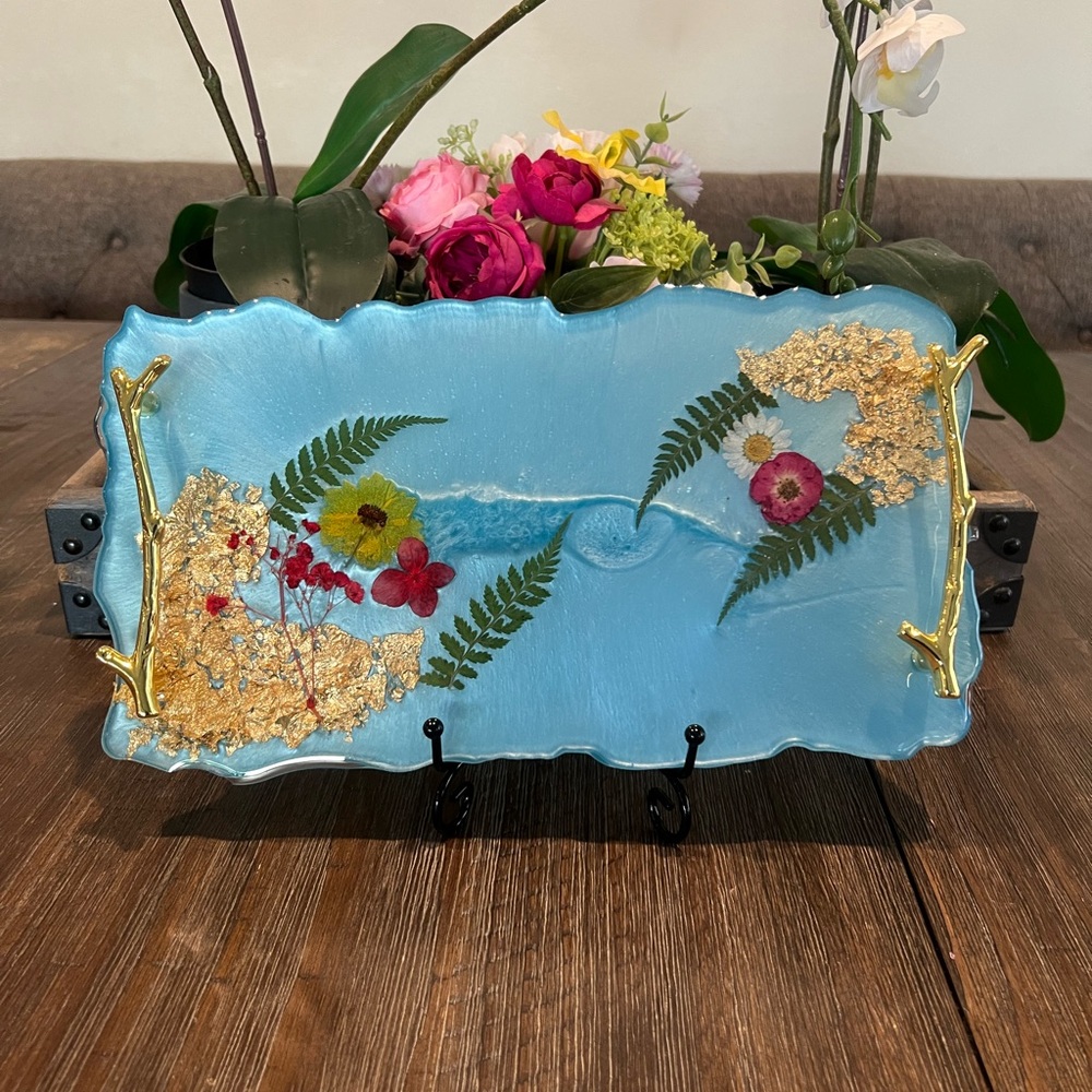 Handcrafted Blue Floral Decorative Resin Tray